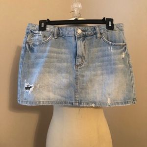 American Eagle Distressed Mini Skirt Size 4